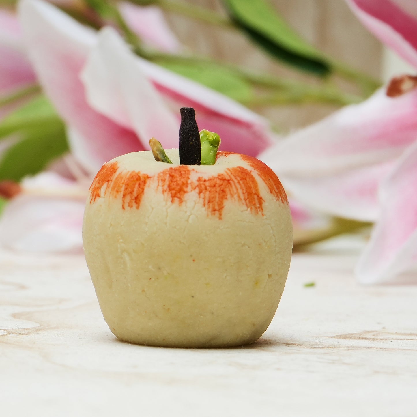 Khoya Apple