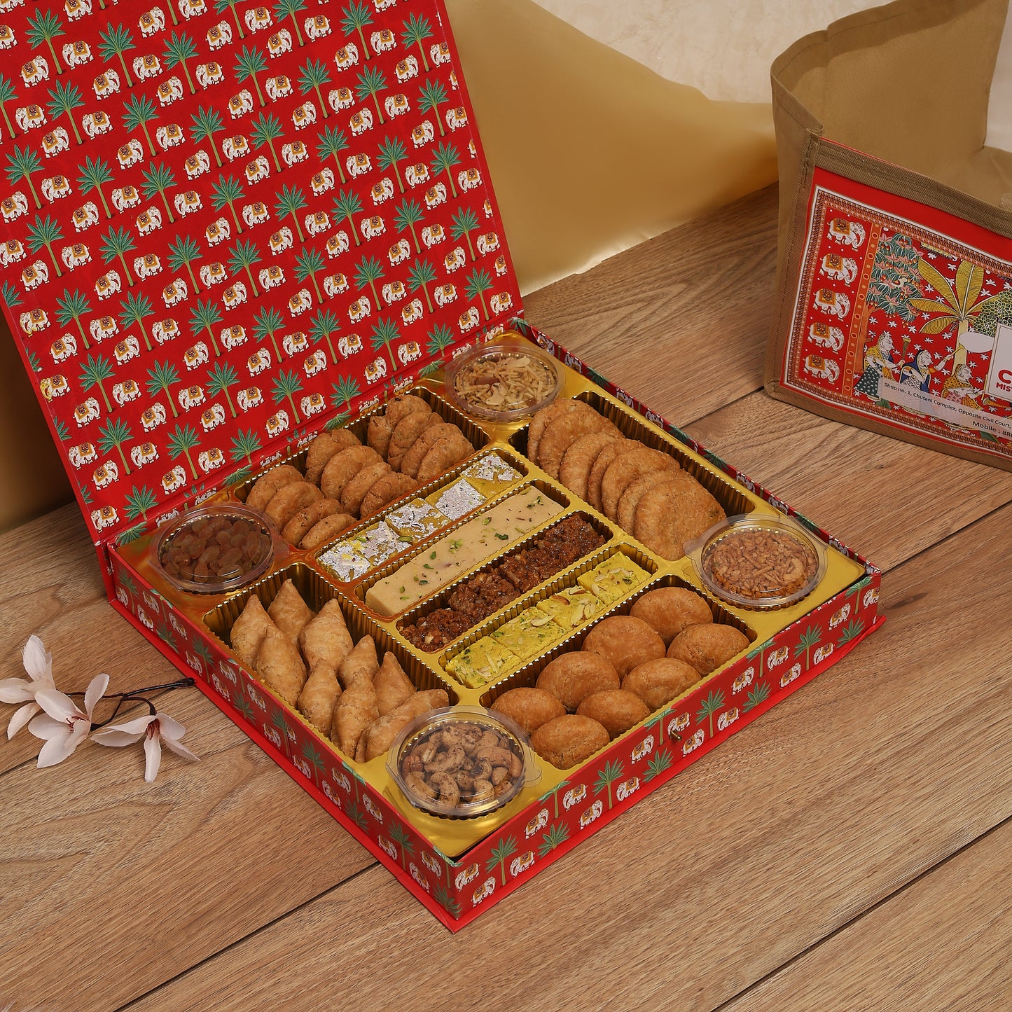 Royal Bhaji Box - Red