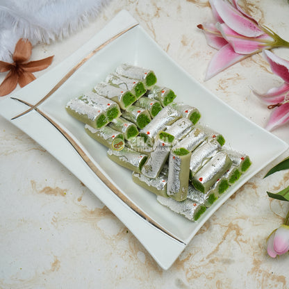 Kaju Pista Roll