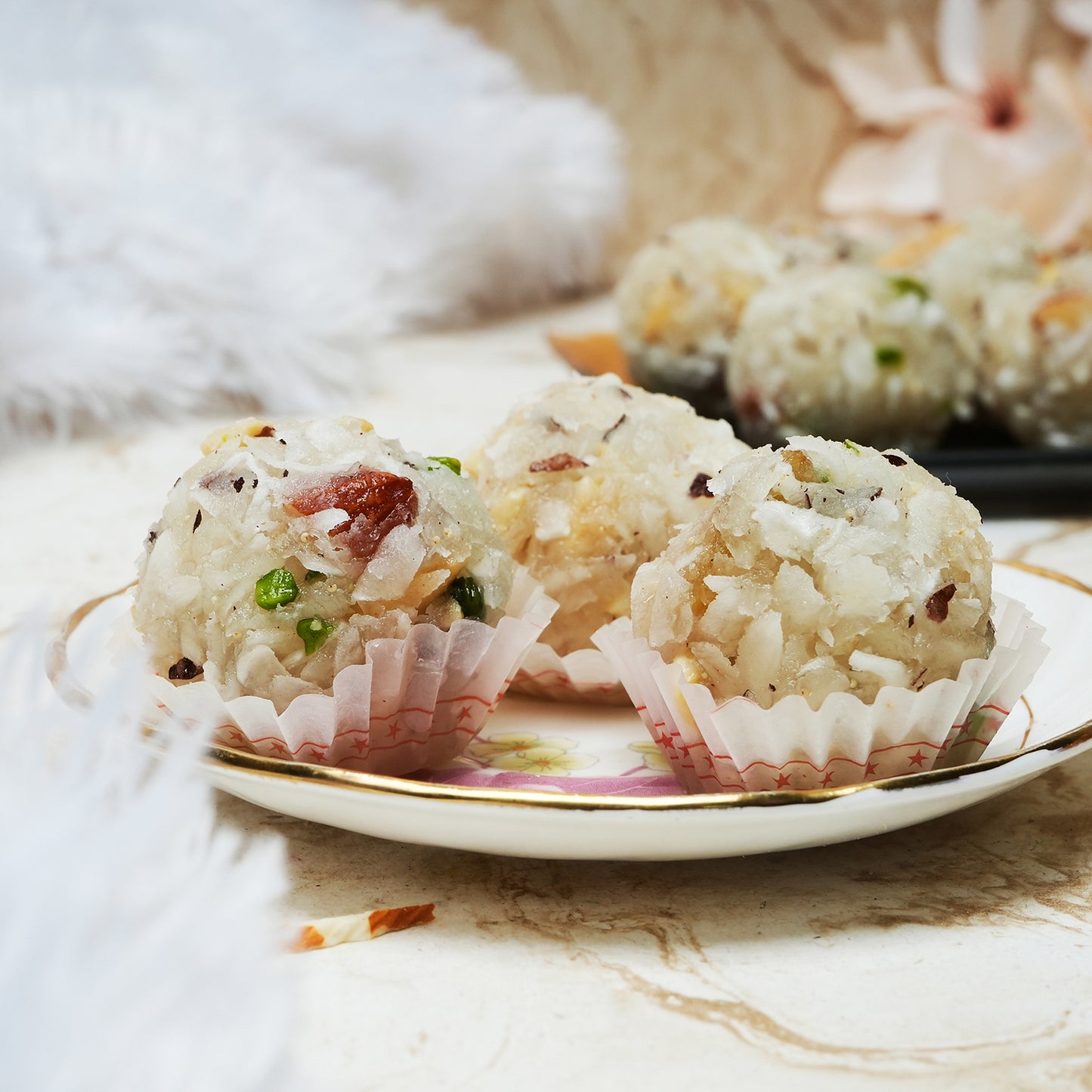Coconut Lachha Laddu